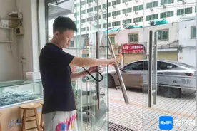 涉48台苹果手机、2万余元现金 海口秀英一手机店台风来袭当晚24万余元钱物被盗图片