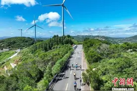 2024年“海洋杯”中国·平潭国际自行车公开赛举行图片