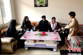 青海建立低保标准动态调整机制图片