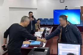 “是亲兄弟，也得明算账”图片