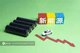 首批新能源车主面临“八年之痒”，换电池成本高引发市场关注图片