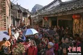 （走进中国乡村）广西百年古村“内外兼修”焕新韵图片