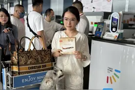 浙江首个“毛孩子”进客舱 与海南航空共同开启云端之旅图片