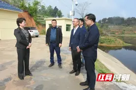 周迎春在市区督导防汛抗旱工作并开展“五大”主题实践活动图片