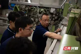 常德卷烟厂”周末课堂“为青年员工加油充电图片