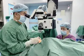 儿童外伤致白内障 重庆华厦眼科：重视儿童眼部健康图片