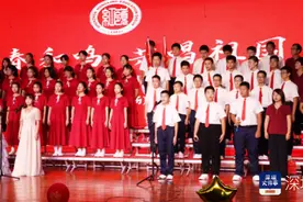 红岭中学（集团）园岭初中部举行国庆合唱比赛图片
