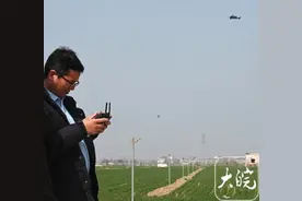 阜南：农技人员用多光谱无人机“为农田做CT” 开出的精准施肥处方最高能省一半图片