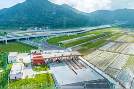 “西承东联”交通网络，高质量发展新格局——汕尾交通建设亮点回眸图片