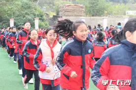 湖南湘江新区：课间十分钟让孩子们安心撒欢儿图片