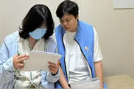 湖南首批养老陪诊师培训本周六开班！宝妈、医护人员争相报名，拿证优先派单引关注图片