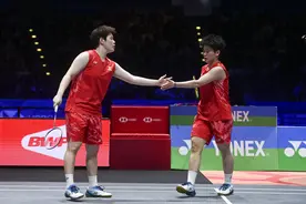 全英羽毛球公开赛：刘圣书/谭宁无缘女双决赛图片