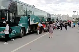 人民建议|“夜归人”期盼增设末班车 兰州机场巴士已做调整图片