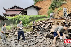 抗灾自救进行时∣沅陵：雨过天晴再建房  避险搬迁安民心图片