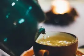 饮茶按摩点穴 最实用的健康攻略老师们请收好图片