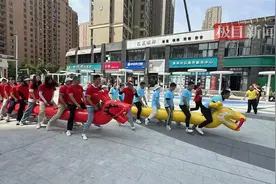 一起参与乐开怀！武汉跃进社区趣味运动会精彩纷呈图片