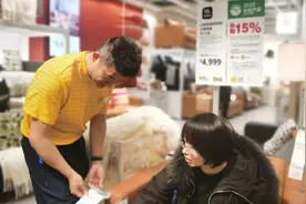 大年初二，“市补”开门见喜，“国补”愈发火热，有的“国补”商品已经卖断货图片