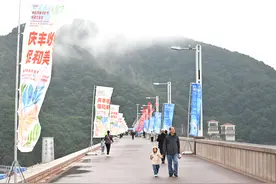 鱼跃人欢，又是丰年！第十届南湾湖开渔节，跳出一只“南小胖”！图片