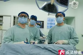 男子肝胆管内发现20多条活虫，竟是因为这道美食……图片