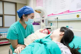 8天迎接242个宝宝图片