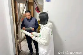 学习垃圾分类知识，济南羊头峪社区开展入户宣传活动图片