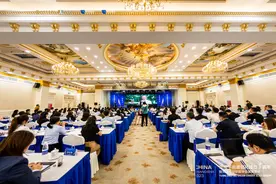 接捧“禾下乘凉梦”，36名学子获评首届袁隆平追梦奖学金图片
