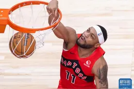 NBA常规赛｜猛龙不敌老鹰图片