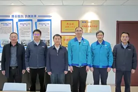 中华全国铁路总工会副主席马侃彦慰问西安工业集团劳模及一线班组图片