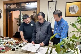 师生的“天真明朗” 都在秦天柱与爱徒的水墨画展图片