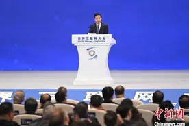 小米董事长雷军：向实向善是AI服务社会进步的核心要义图片
