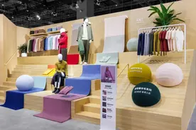 千平方米沉浸式展台 优衣库五展进博图片