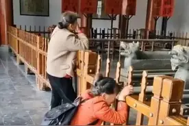 开封府内痛哭的女子是钱仁凤？曾因幼儿园投毒案蒙冤入狱13年图片