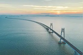 金羊网评：魅力无限！走，看全球最长跨海大桥去图片