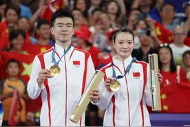太甜甜甜了吧！中国队：金牌+1，钻戒+1图片