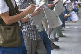 香港赛马跑进越来越多年轻人的心图片