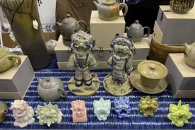 “瓦猫”亮相非遗博览会：大理白族土陶艺术征服年轻市场图片
