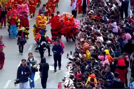 明年放假日历来了！春节休8天！全国法定节假日将增加：春节、五一法定节假日各加1天；除特殊情形外，法定假期前后连续工作一般不超6天图片