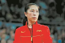 中国女篮实现前四目标不易图片