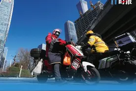 外卖小哥进入“社保时代”五险一金为何却成“选择题”？图片