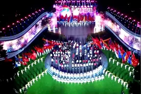 第一届全国学生（青年）运动会圆满闭幕视频封面