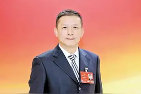 杨震生代表：构建银发文旅产业链，促进银发经济发展图片