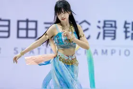“仙气飘飘”轮滑上起舞，这冠军拿得飒！这位济南姑娘要把国风“滑”向世界图片