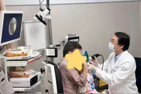 旅游回来，4岁男孩突然性情大变！医生：近期高发，很多娃中招图片