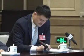 两会声音丨姚明：建议开展未成年人息屏24小时行动图片