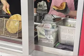 移动支付时代 你还用现金吗？图片