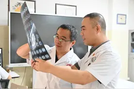 宁津县中医院：齐鲁医院专家为广大“结友”解烦忧图片