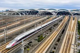 广深港高铁将开夜间高铁！图片