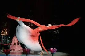 邂逅洛神？舞剧《水月洛神》成都将演图片