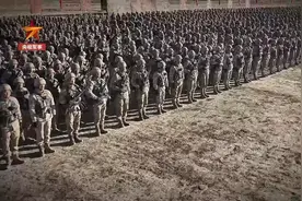 戴上耳机！感受高原练兵遇到“钢铁洪流”的视听震撼图片