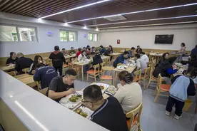 邯郸复兴区：社区食堂惠民暖心图片